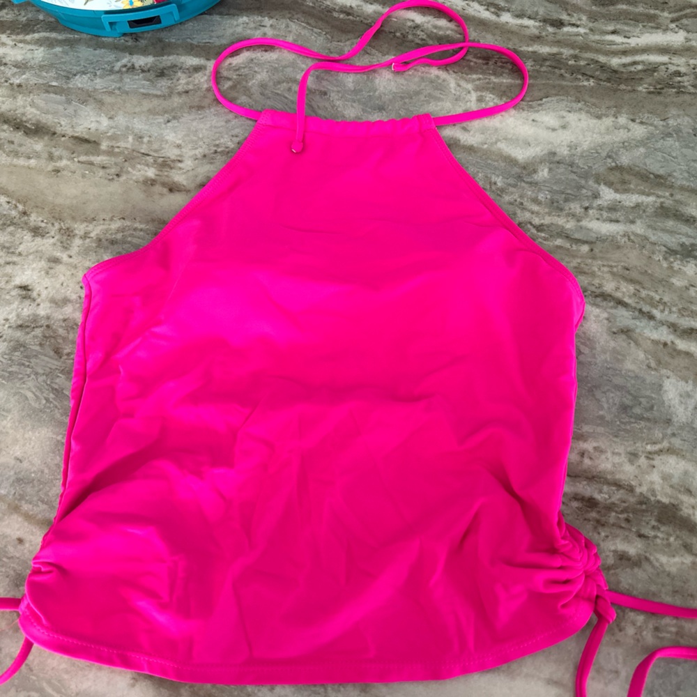 Beachsissi Hot Pink Swimsuit top